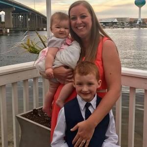 Meet your Posher, Laura